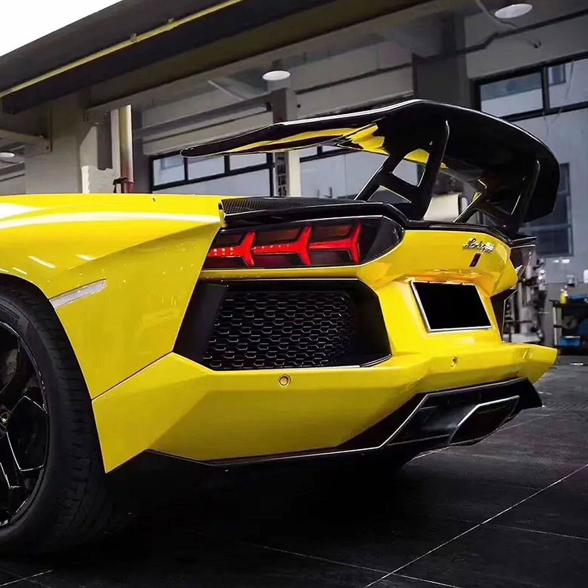 Carbon Fiber Aero Rear Wing for Lamborghini Aventador LP700 LP 720 LP740 LP750 - Bull Boost Performance